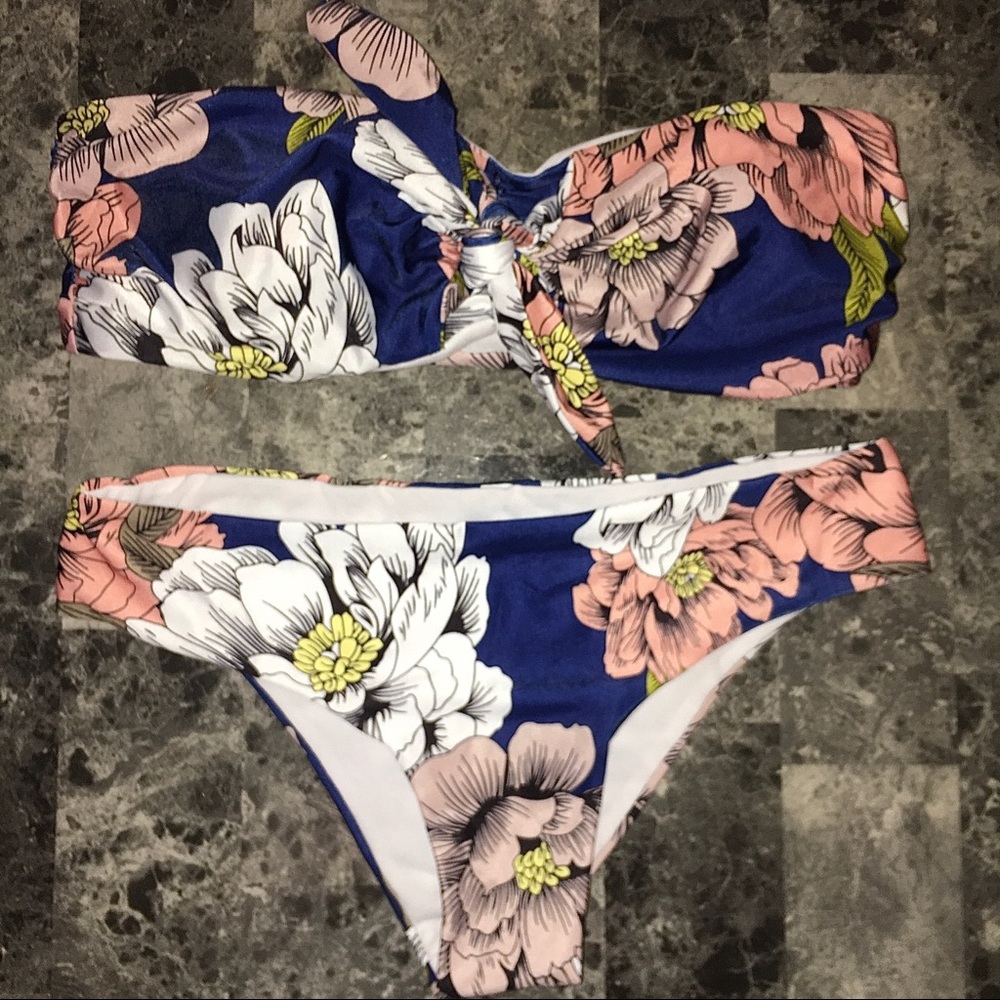 Tropical Bandeau 2-piece Bikini Set